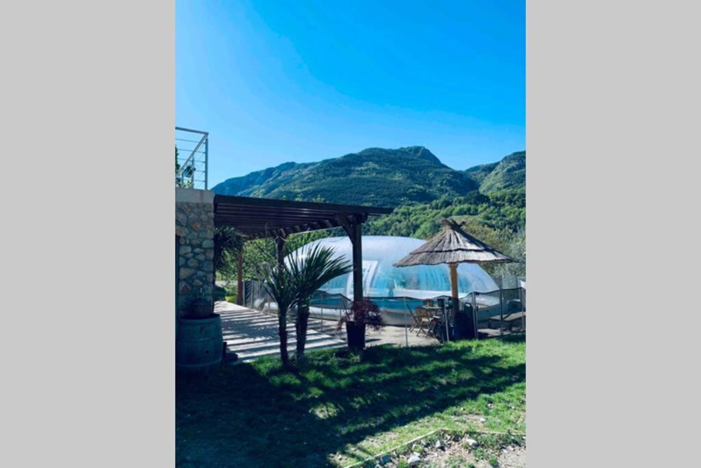 Appartamento 2P Au Coeur Des Montagnes Avec Piscine Chauffee Puget-Théniers Esterno foto