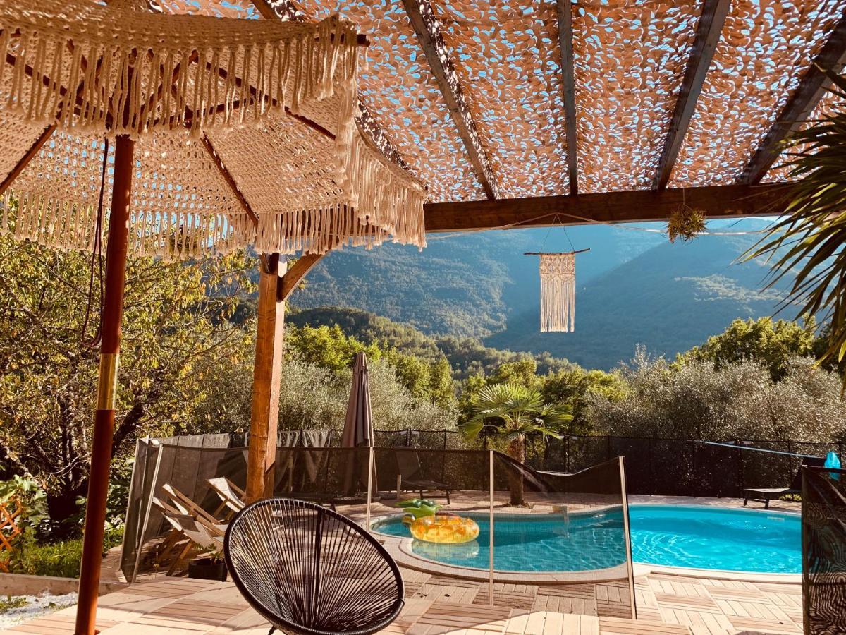 Appartamento 2P Au Coeur Des Montagnes Avec Piscine Chauffee Puget-Théniers Esterno foto